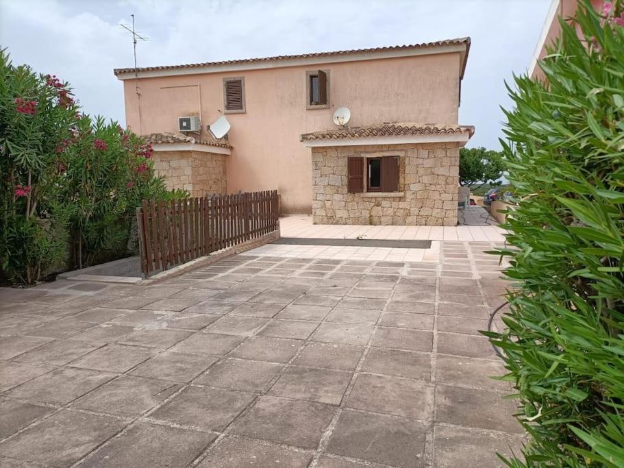 Casa A Pochi Minuti Dalla Spiaggia Di Vignola Vignola Mare 外观 照片